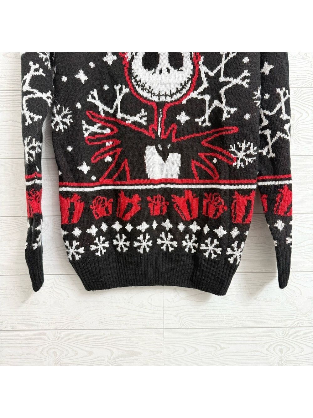 Nightmare Before Christmas Men’s Black Jack Skellington Sweater. Size S - Picture 5 of 6